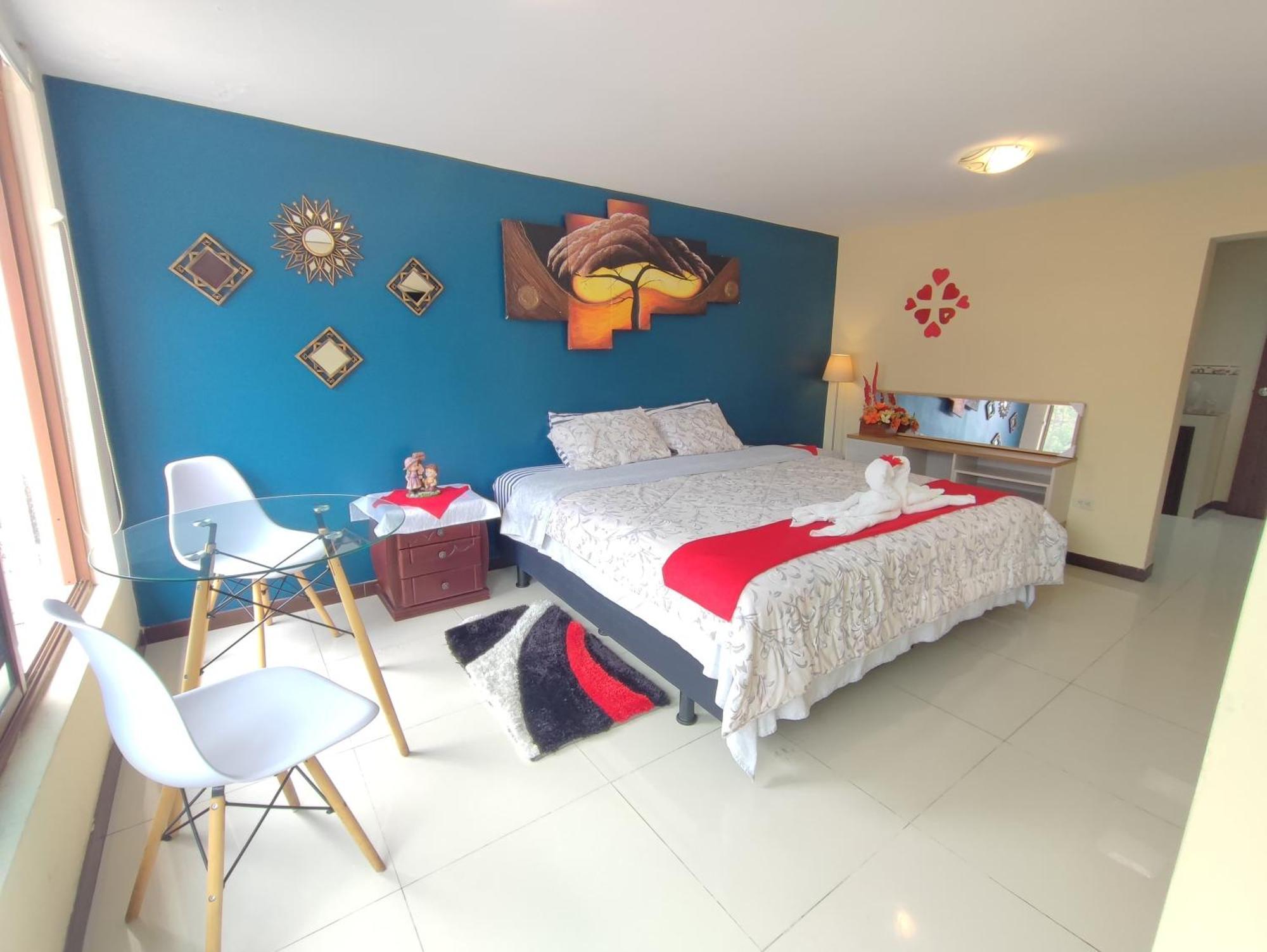 Turi Suite Con Jacuzzi, Centro De La Ciudad Baños Exterior foto